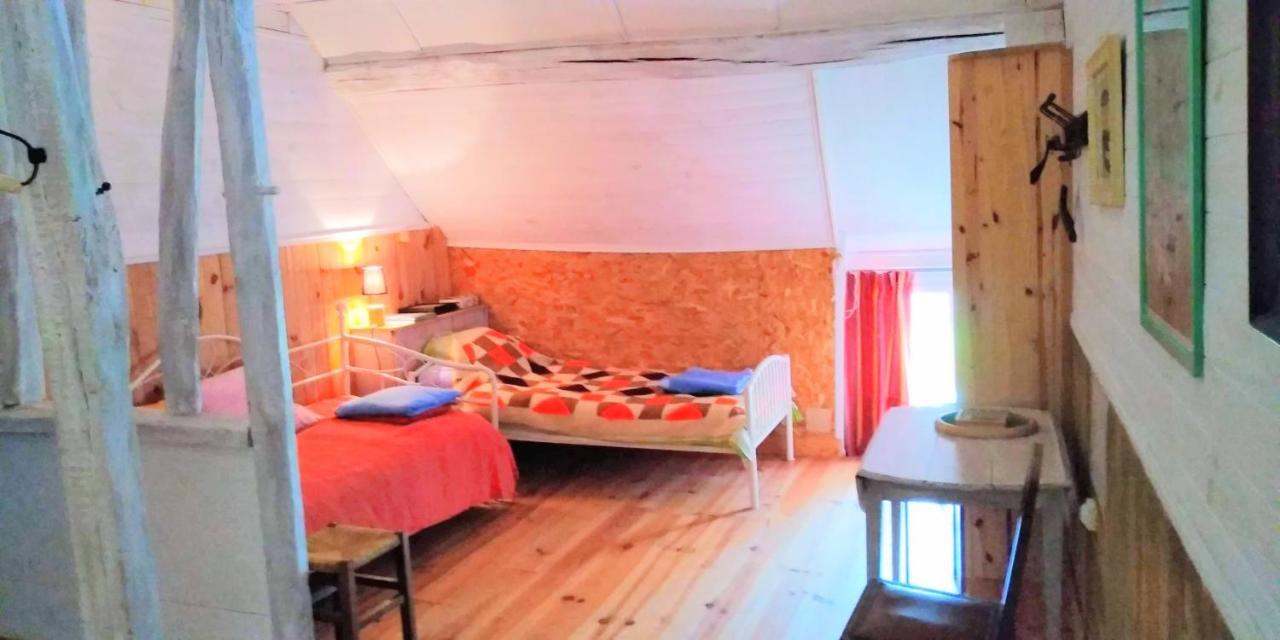 Ferme De L'Art Rural Et Populaire Bed and Breakfast Maillot Exteriör bild